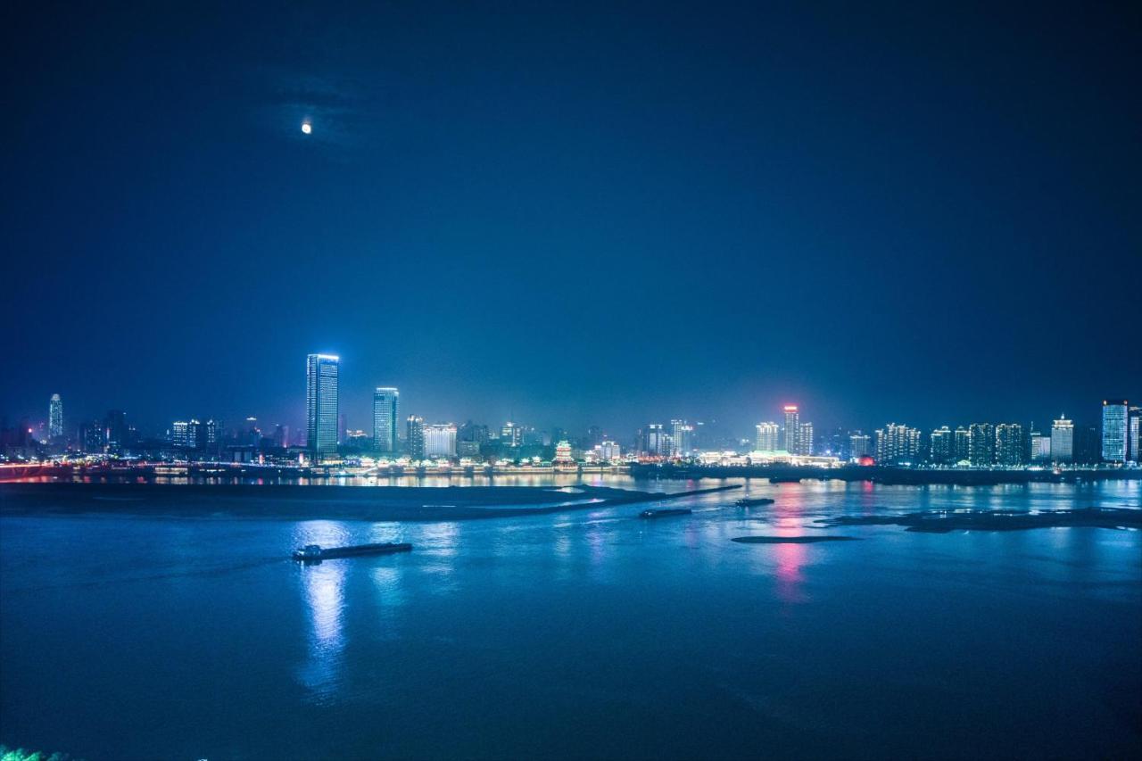 Holiday Inn Nanchang Riverside By Ihg Dış mekan fotoğraf