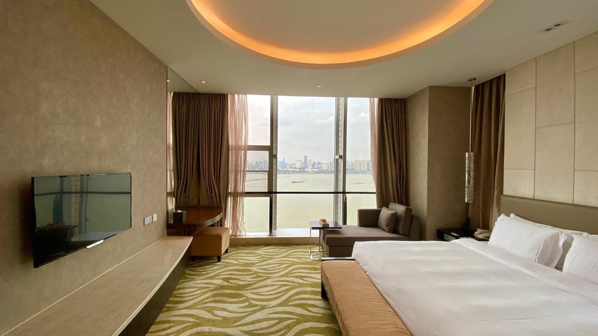 Holiday Inn Nanchang Riverside By Ihg Dış mekan fotoğraf